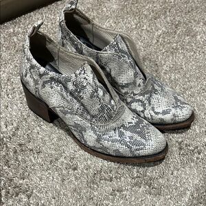 Freebird Women's Snakeskin Ankle Boots